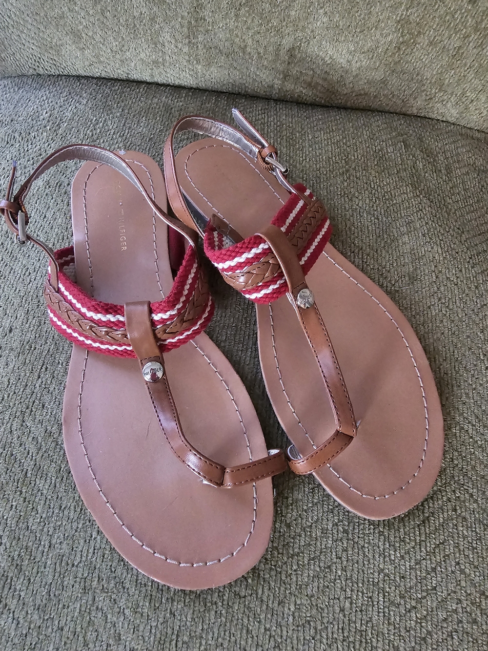 Tommy Hilfiger Brown Leather T-Strap Sandals with Red Braided Accent